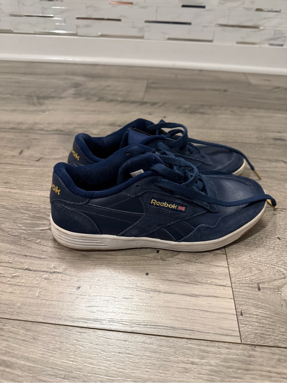 Reebok Women’s Classic Navy Low-Top Sneakers